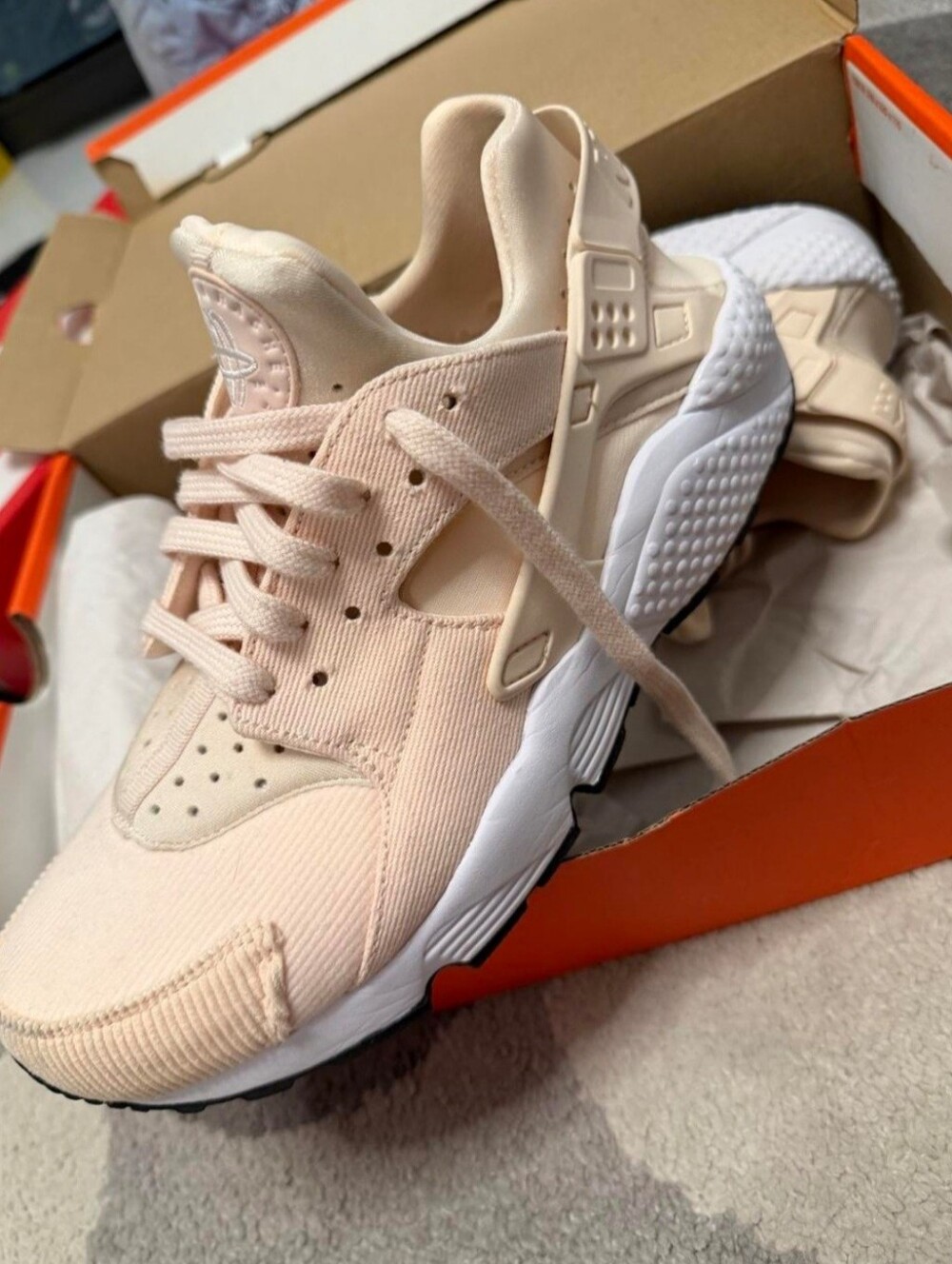 NIKE AIR HUARACHE Trainers-W9.5